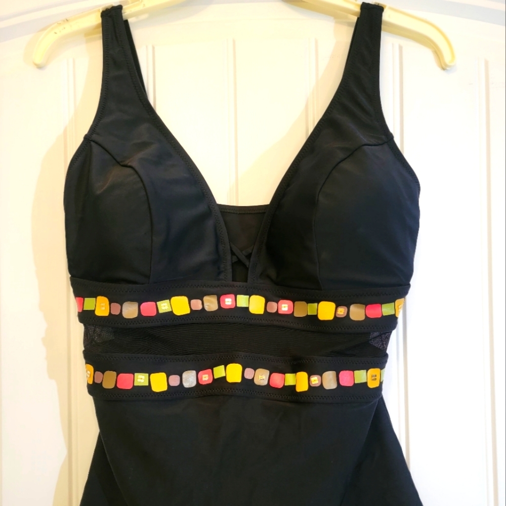 Tankini TOP ONLY Size 10. Very Cute.